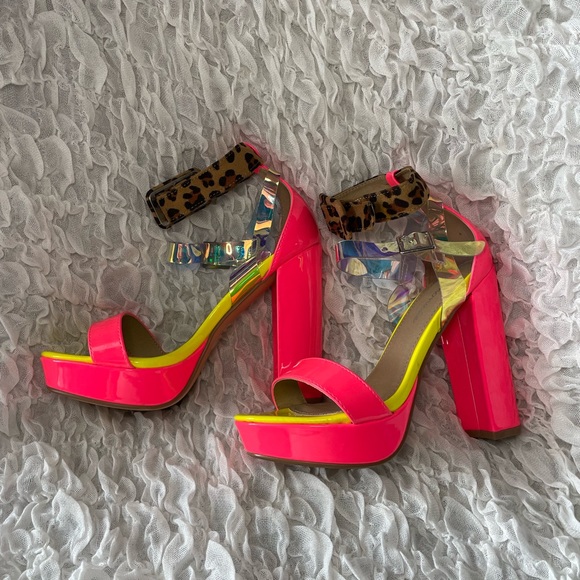 💥NWT💥 Neon & Leopard print Platform Heels - Picture 4 of 8